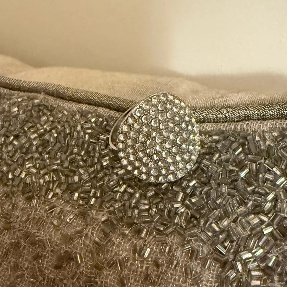 Cache Beautiful silver ring - Picture 8 of 10